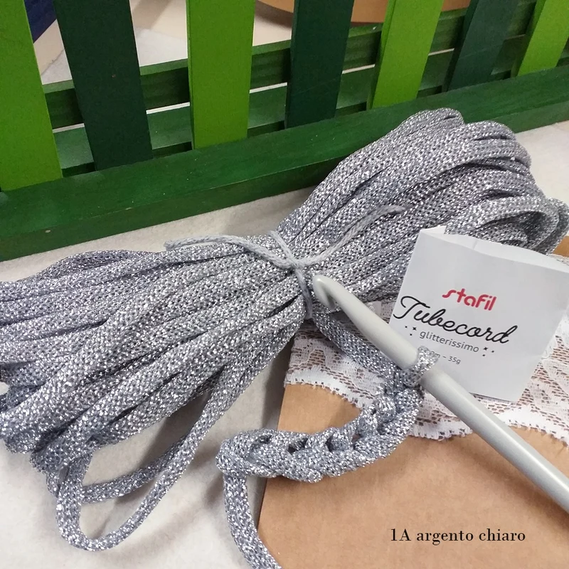 Tricotin glitter lurex tubolare cordoncino Natale filo per scritte