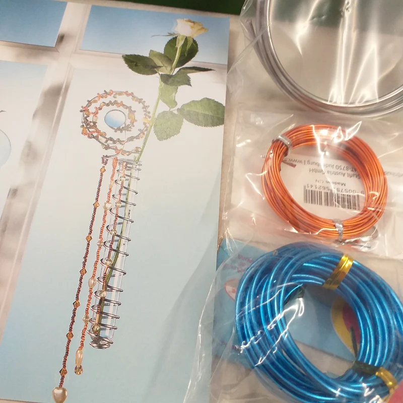 Kit 3 fili alluminio 2 libretti per bigiotteria e decorazioni di perle