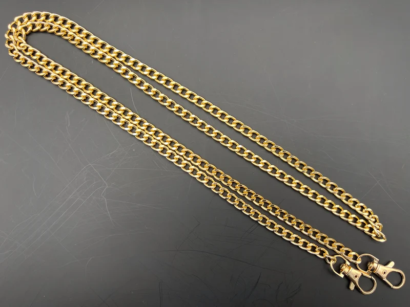 Catena metallo per borse ada | 120 cm 9,5x6,5 mm | con moschettoni