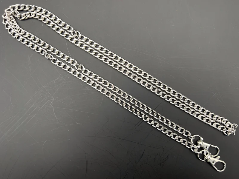 Catena metallo per borse ada | 120 cm 9,5x6,5 mm | con moschettoni