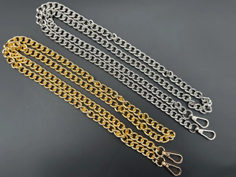 Catena metallo borse mony | 120 cm 14x10 mm | con moschettoni