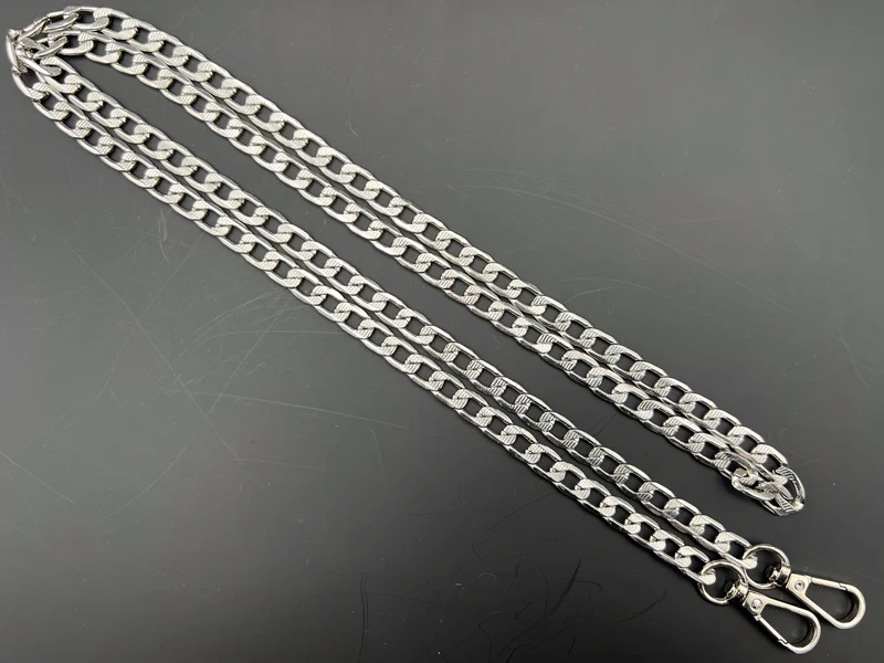 Catena metallo per borse myla | 120 cm 14x8 mm | con moschettoni