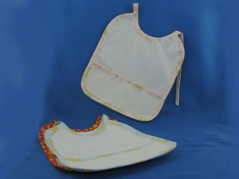 Bavaglino prestige plastica cf.3 pz