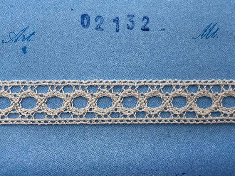 Pizzo 02132t panna cm 1,3 cf.20mt.