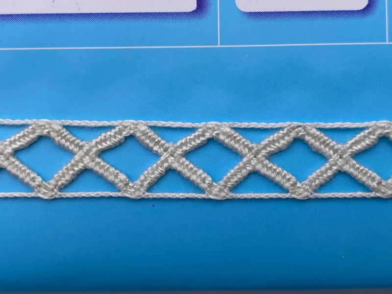 Pizzo 0205 panna cm 1 cf.20mt.