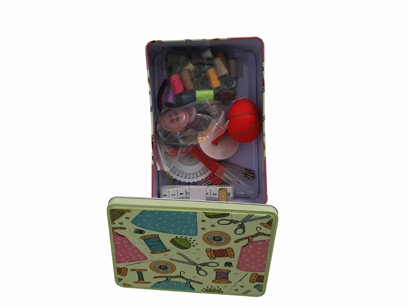Set Cucito Viaggio Scatola in Latta Portatile Aghi Fili Spilli Ditale