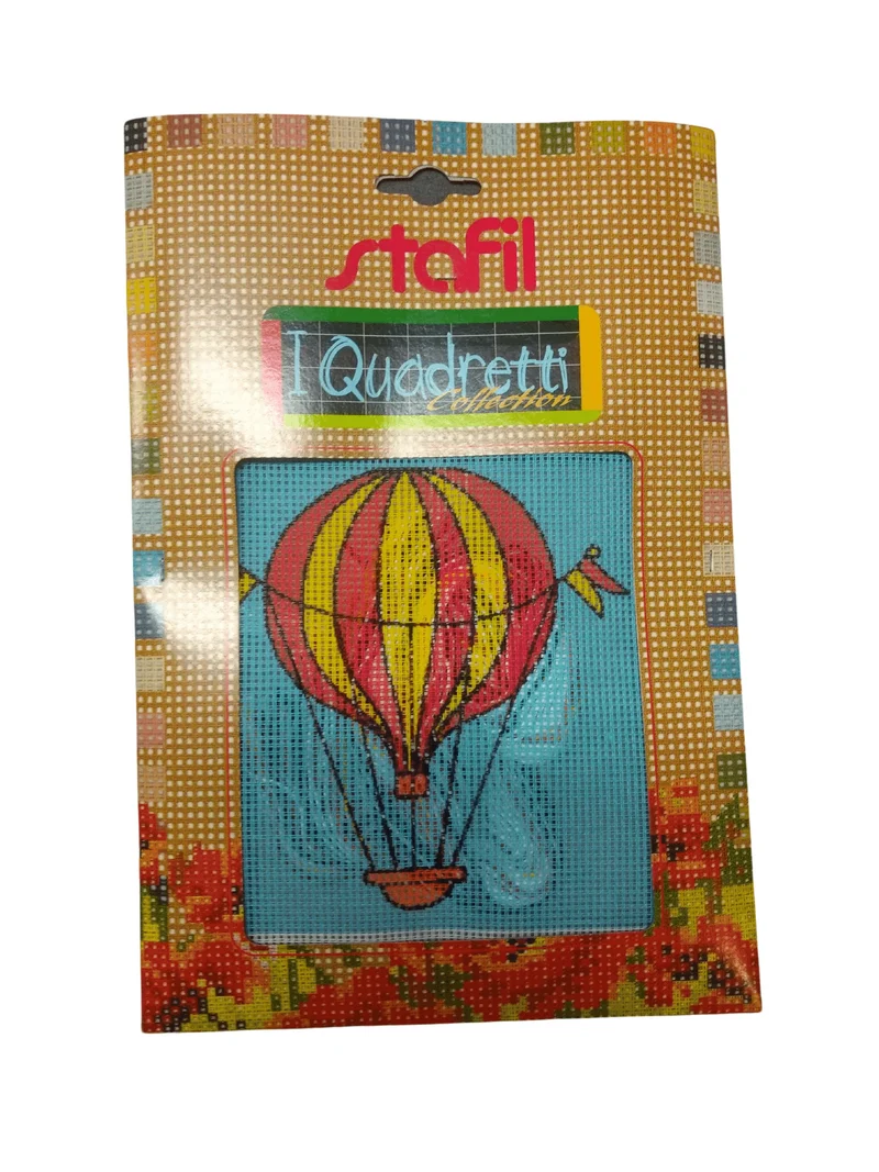 Stafil il kit Ricamo Mezzo Punto Consente di Realizzare un Quadro da Ricamare anche a Punto Croce, Stampa, Ago, Filati in Cotone Lanato e Istruzioni