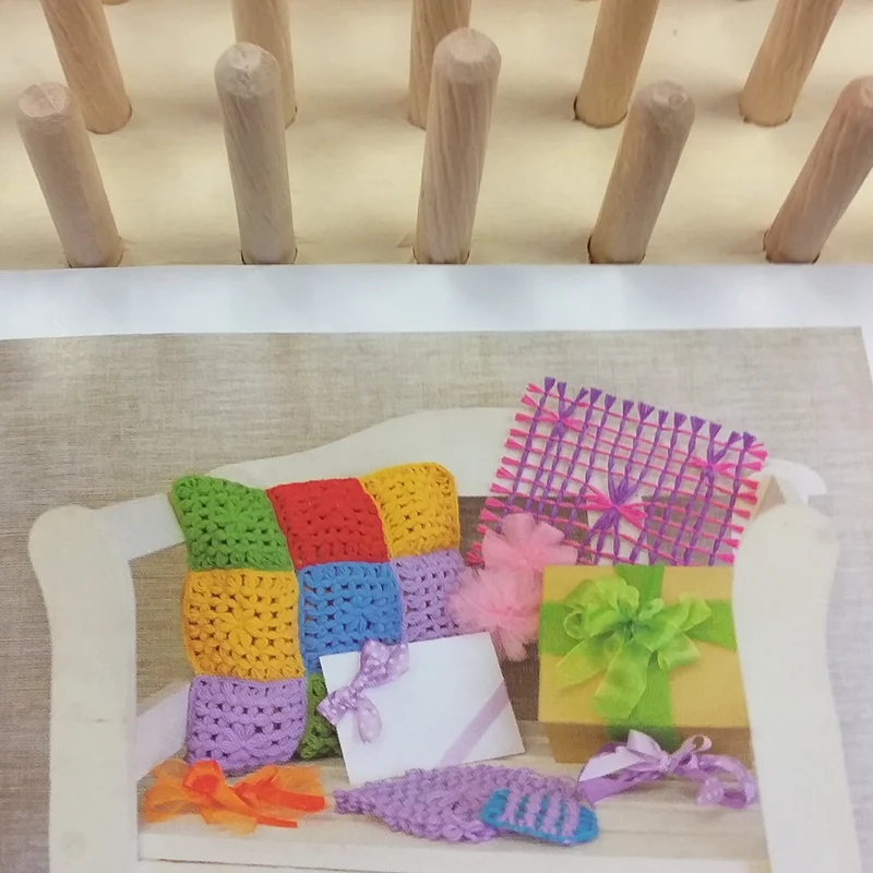 Telaio legno tessitura mattonelle granny pom pom fiocchi e istruzioni