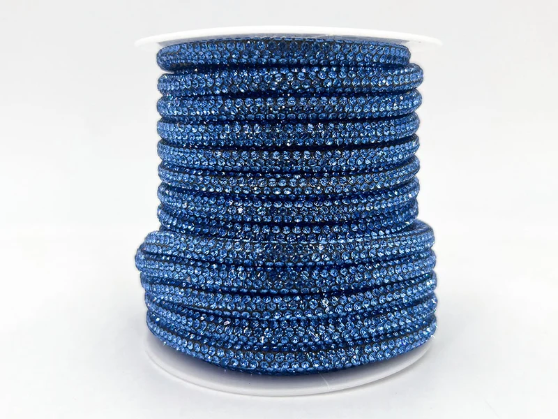 Cordino con strass 6 mm | rocchetto 10 mt