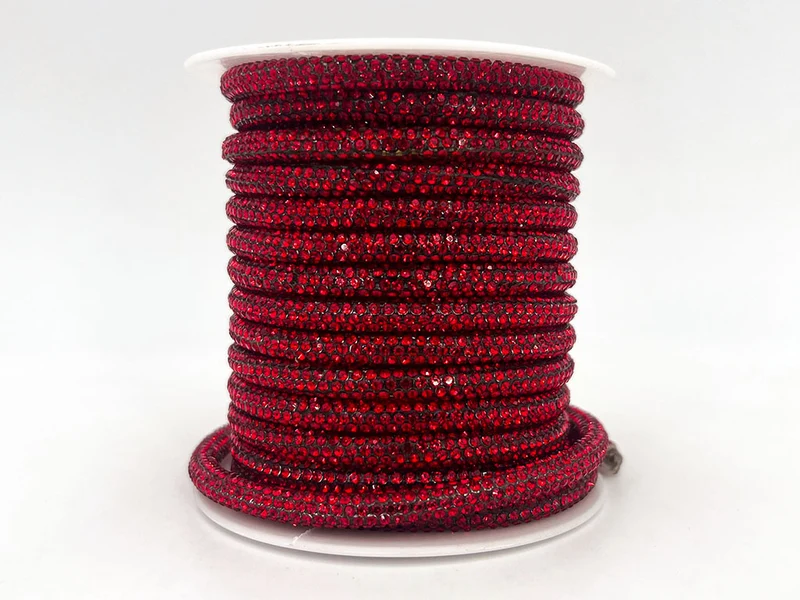 Cordino con strass 6 mm | rocchetto 10 mt