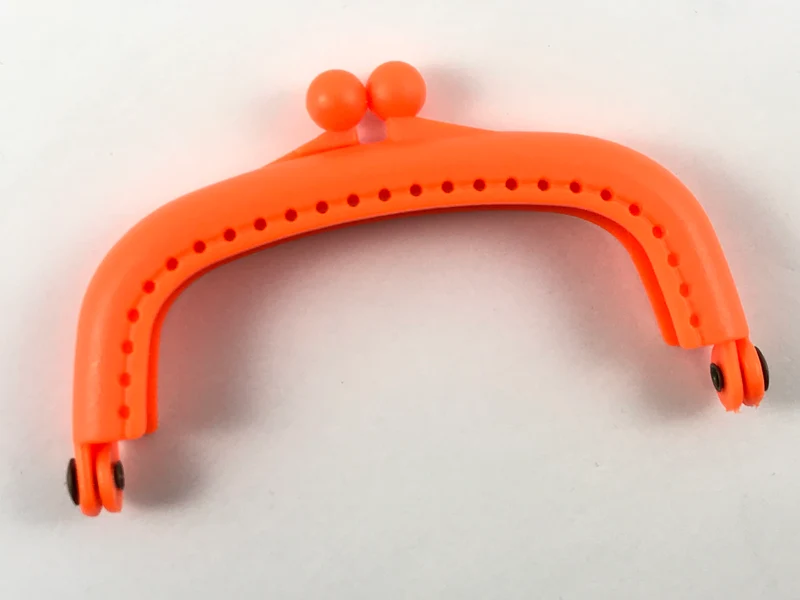 Chiusura clic clac in resina per borse | 8,5 cm | cf 1 pz | tre sfere