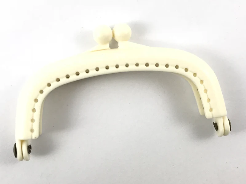 Chiusura clic clac in resina per borse | 8,5 cm | cf 1 pz | tre sfere