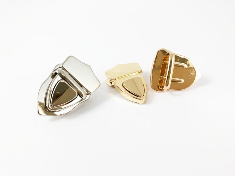 Chiusura in metallo per borse mod. m36 | 3 cm | cf 1 pz
