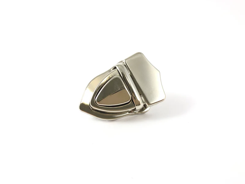 Chiusura in metallo per borse mod. m36 | 3 cm | cf 1 pz