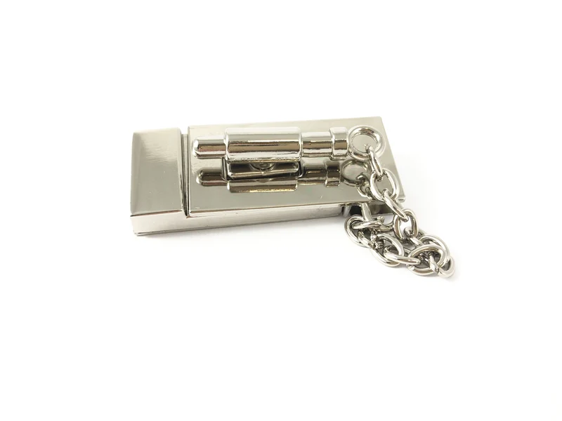 Chiusura in metallo per borse mod. m32 | 6 cm | cf 1 pz