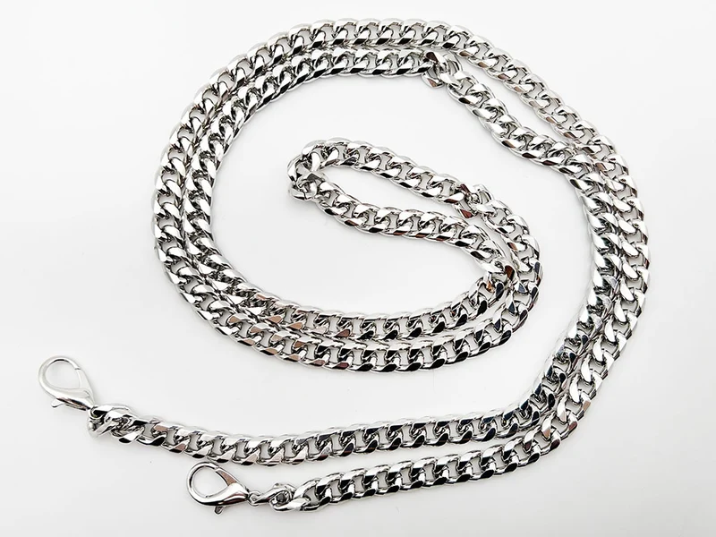 Catena in metallo per borse | 110 cm 12x8 mm | mod. c16 moschettoni