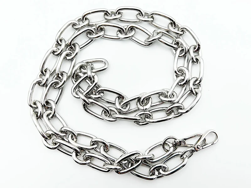 Catena in metallo per borse | 110 cm 29x15 mm | mod. c09 moschettoni