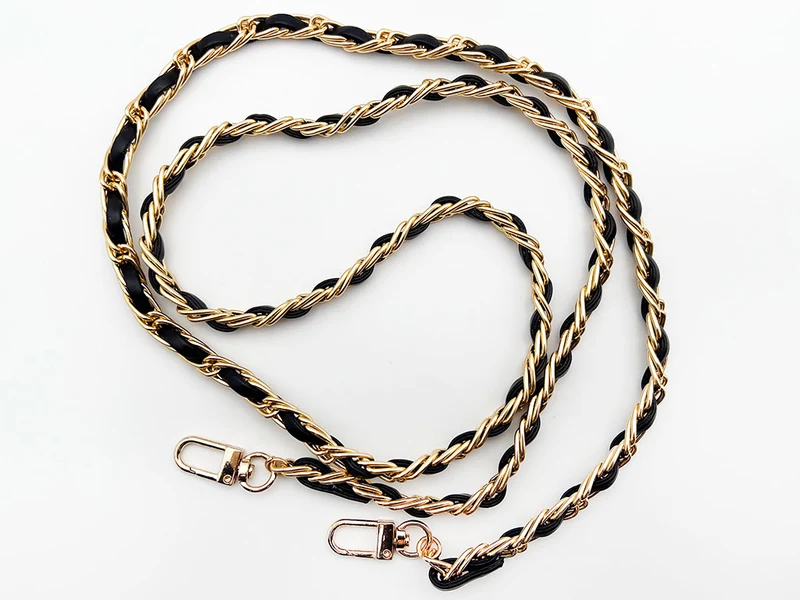Catena metallo per borse | 120 cm 15x8 mm | mod. c06 moschettoni