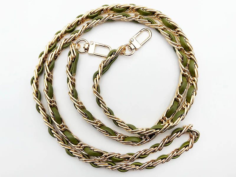Catena metallo per borse | 120 cm 15x8 mm | mod. c06 moschettoni