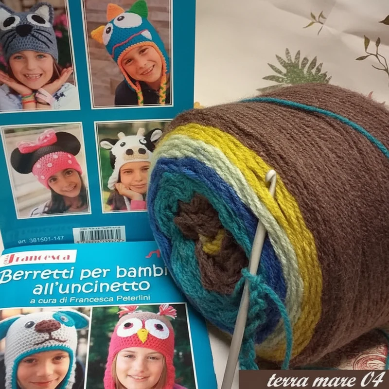 Lana multicolore sfumata uncinetto maglia vendita gomitolo, kit schemi