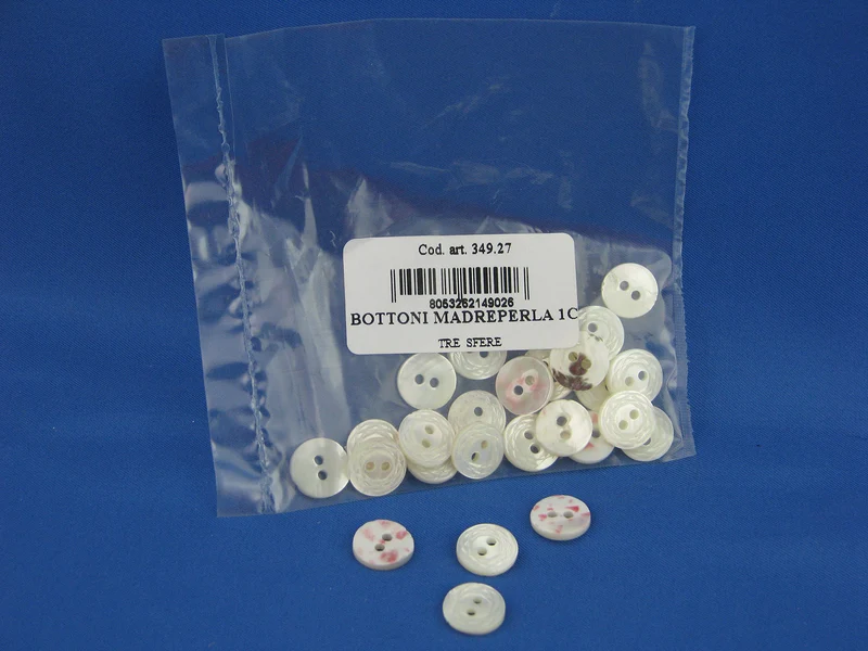 Bottoni madreperla 1cm 2 fori cf.24pz