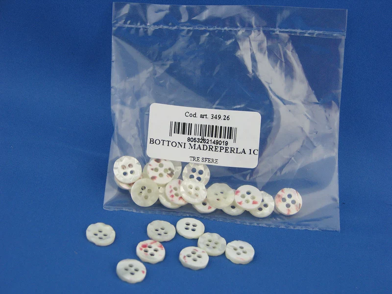 Bottoni madreperla 1cm 4 fori cf.24pz