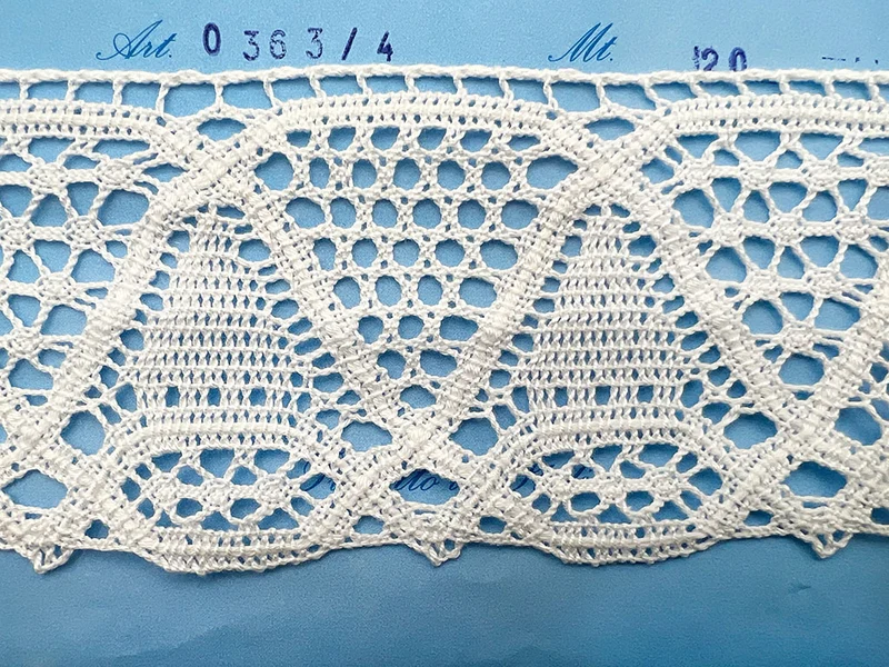 Pizzo 0363 panna cm 7,5 cf.20mt.