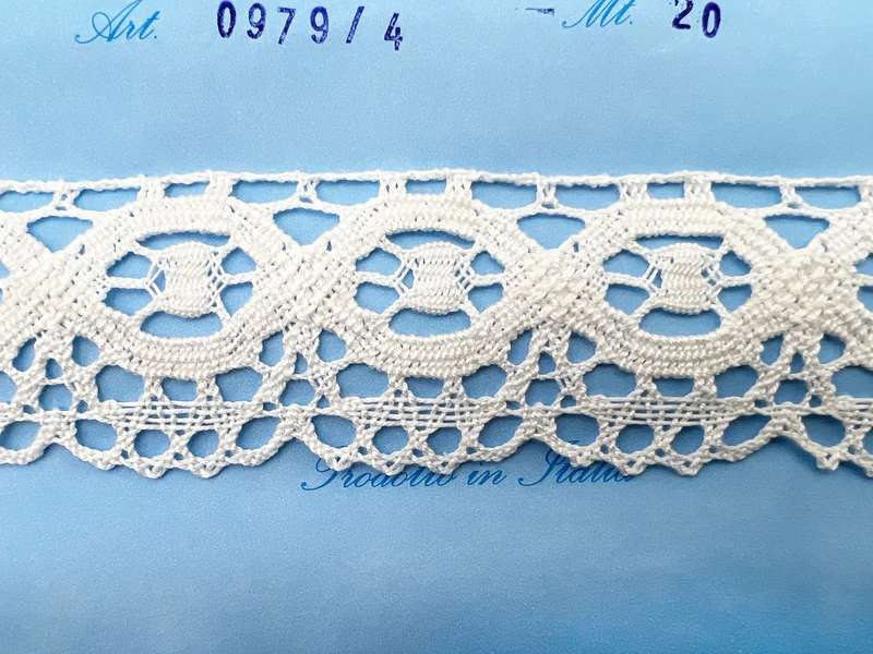 Pizzo 0979 bianco cm 4,5 cf.20mt.