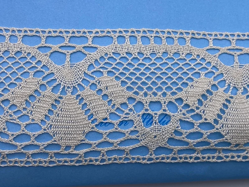 Pizzo 0838 panna cm 5,5 cf.20mt.