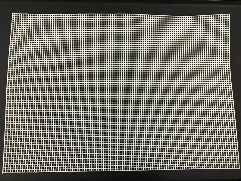 Rete canvas per borse | 59x41 cm foro 4 mm | cf 2 pz