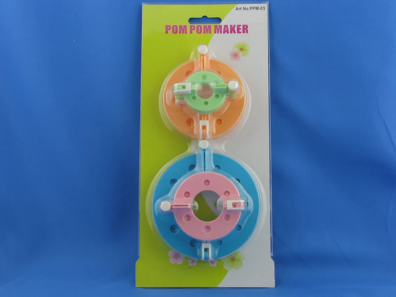 Kit pom pom maker | set 4 misure | attrezzo per creare pompon